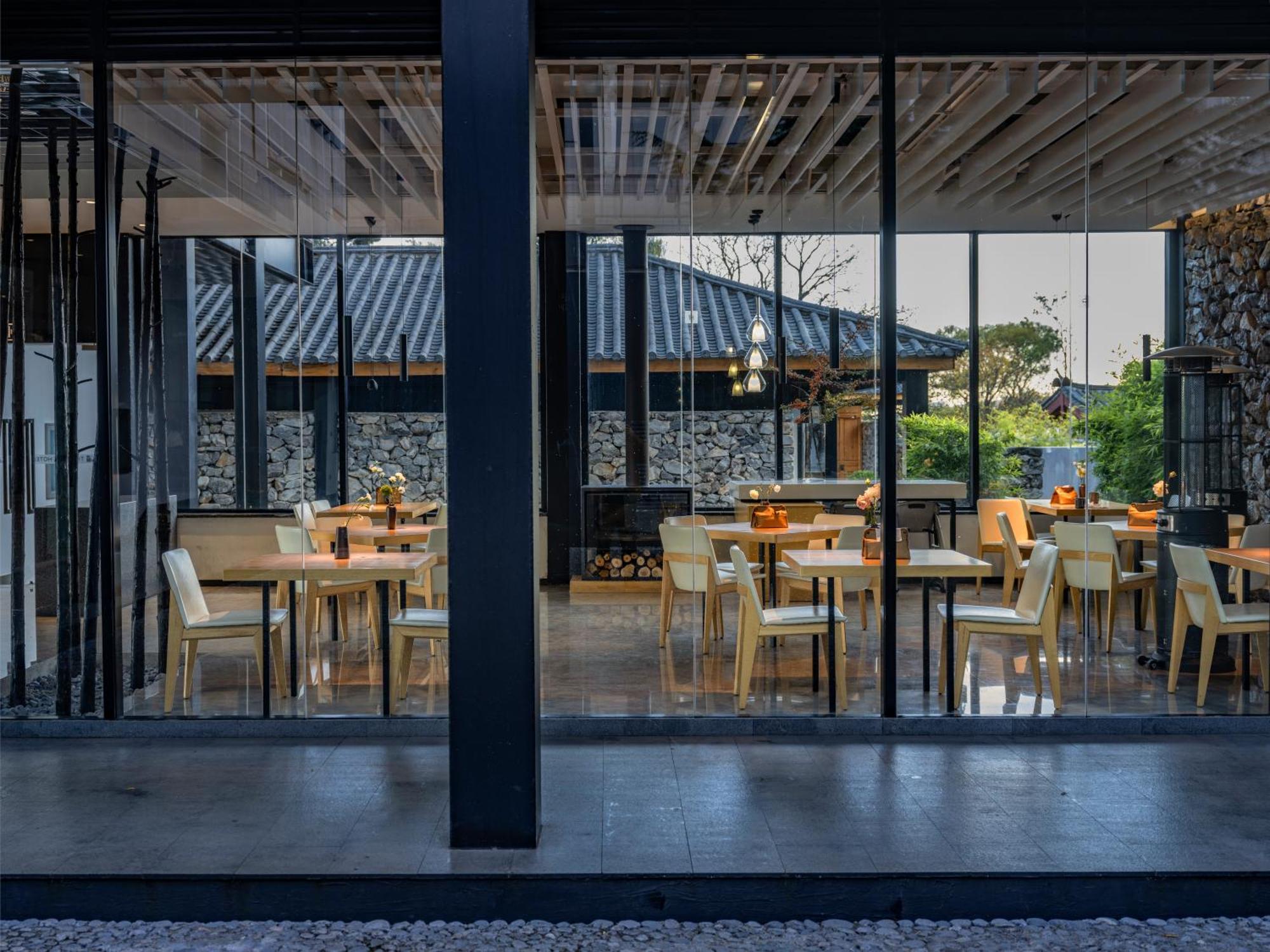 The Rock Hotel Lijiang  Extérieur photo